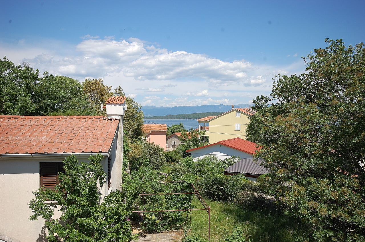 Apartment Bedenikovic By El-Pi Tours Malinska Exterior foto